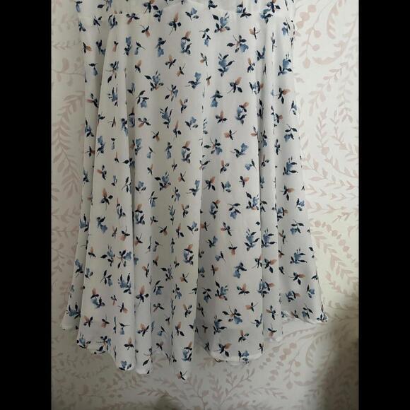 NWOT Altar'd State Lia Floral Halter Dress Ruffed Sleeve LG - Picture 5 of 8